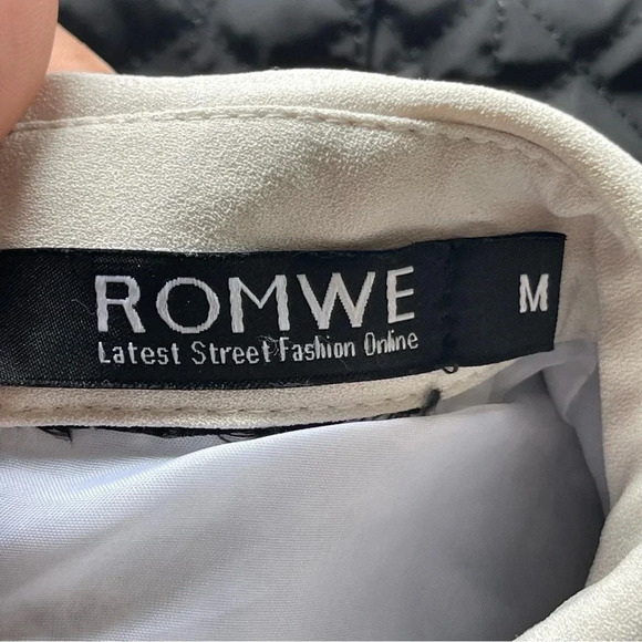 ROMWE Latest Street Fashion Online Black Dress . - Picture 11 of 11